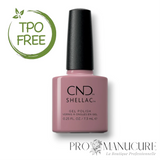 Flacon de vernis semi-permanent CND Shellac Petal Party, teinte vieux rose poudré crémeux, format 7,3ml, formule sans TPO.