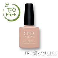 Flacon de vernis semi-permanent CND Shellac Silk Slip Dress, teinte rose nude poudré délicat, format 7,3ml, formule sans TPO.