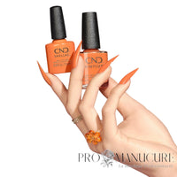 Pose complète de vernis semi-permanent CND Shellac Silky Sienna, teinte terracotta terre de sienne douce, formule sans TPO.