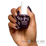 Manucure violet presque noir OPI Lincoln Park at Midnight avec sa bouteille