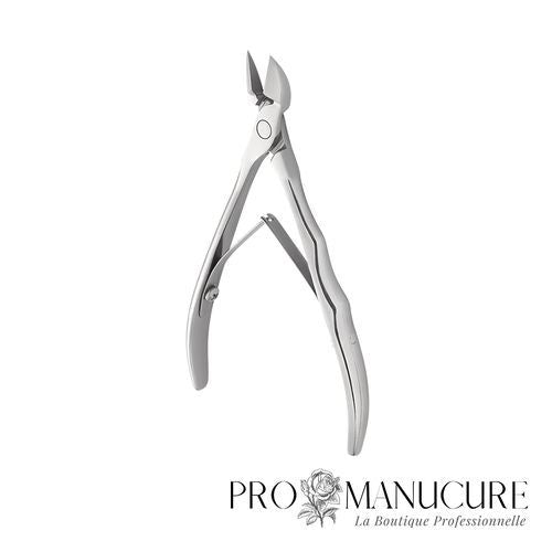 Pince à cuticules Staleks Pro Expert 11 NE-11-11 lame 11 mm manches courts à rainures ondulées double ressort acier AISI 420 médical pour manucure professionnelle petite paume