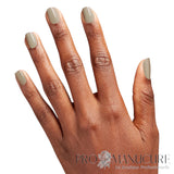 OPI-GelColor-Suzis-Pager-Hand