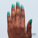 OPI-GelColor-Vernis-Semi-Permanent-I_m-Yacht-Leaving-Hand2