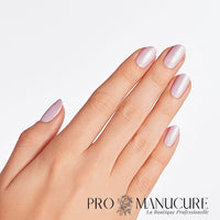 OPI-GelColor-Vernis-Semi-Permanent-a-hush-of-blush-Hand