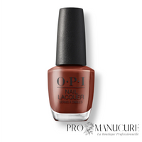 Flacon de vernis à ongles OPI Star-zipan on the Tree, teinte brun noisette crème, collection Good Enough to Treat