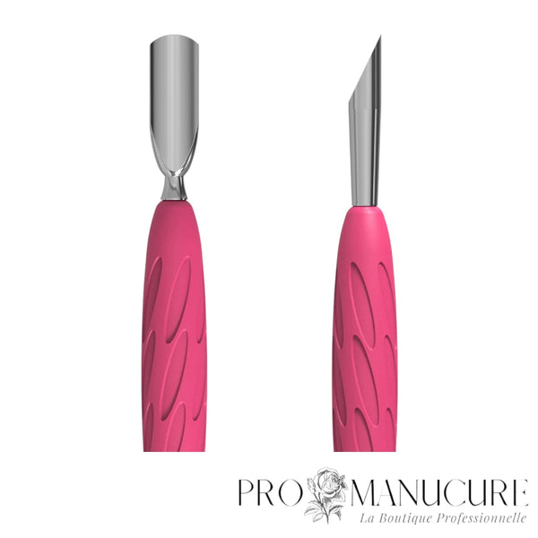 Zoom pousseur Staleks PQ-10/2 acier inoxydable AISI 420 affûtage manuel narrow rounded pusher et slanted pusher orange stick métallique pour cuticules adhérentes