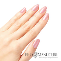 Vernis-Semi-Permanent-GelColor-OPI-Ga-Linda-Hand