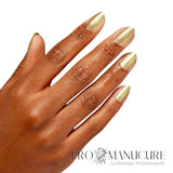 Vernis-Semi-Permanent-GelColor-OPI-Oz-Mazing-Hand