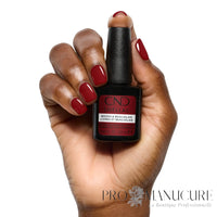 Manucure rouge bordeaux avec CND Shellac Books & Beaujolais 12,5 ml