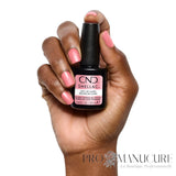 CND Shellac Mist of Capri rose corail nacré avec flacon et rendu sur les ongles