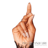 Manucure nude beige taupe avec OPI Coconuts Over OPI