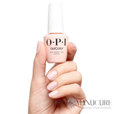 OPI GelColor Mod About You Pastel rose lacté sur les ongles avec la bouteille
