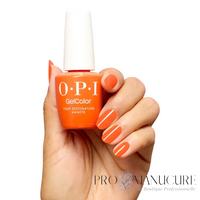 Vernis semi-permanent OPI GelColor Your Zestination Awaits orange corail avec rendu sur les ongles