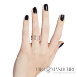 OPI My Gondola or Yours vernis noir profond porté sur les ongles