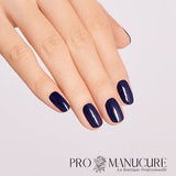 OPI-GelColor-Vernis-Semi-Permanent-Award-For-Best-Nails-Goes-To-Hand