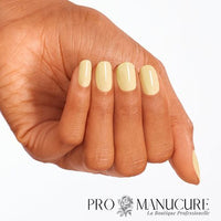 OPI-GelColor-Vernis-Semi-Permanent-bee-hind-the-scenes-Hand