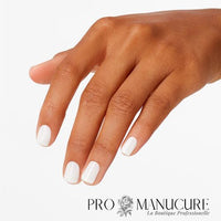 Manicure avec le vernis semi=permanent OPI Gelolor Funny Bunny sans TPO 15ml