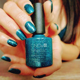 Shellac-Shimmering-Shores-Hand2